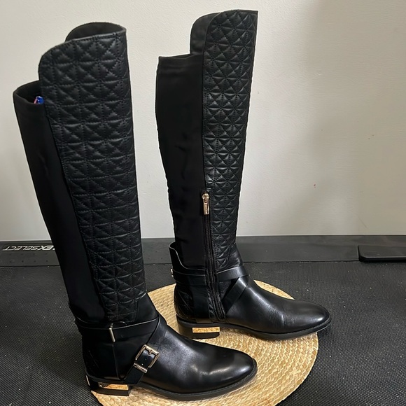 Vince Camuto Leather Equestrian Gold Hardware Detailing Knee High Boots Size 6 - Picture 8 of 15